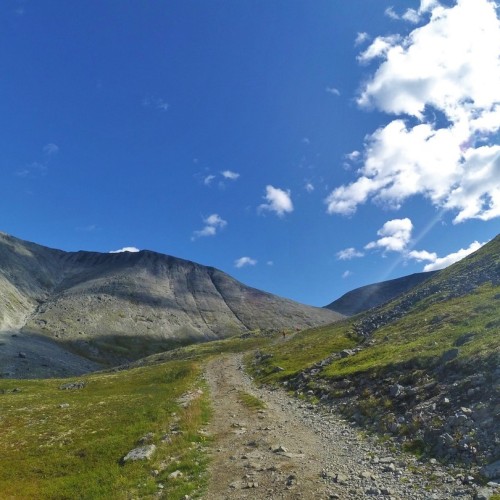 Треккинг-тур с комфортным проживанием: по Хибинам налегке