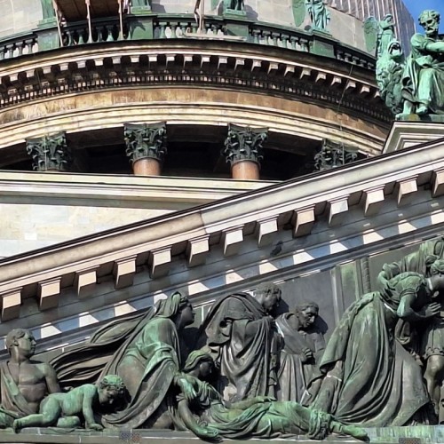 По парадному Петербургу с биноклем, или Красота в деталях