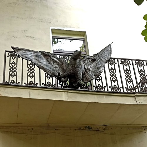 За фасадом: тайные уголки Петроградской стороны