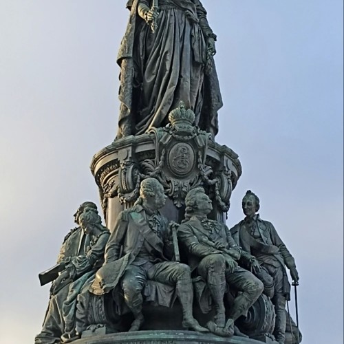 Семейные тайны Дома Романовых (с экскурсией в Музее Фаберже)