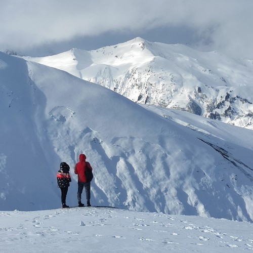 Перезагрузка на Кавказе: Архыз и Домбай, купание в термах и лучшие горные пейзажи