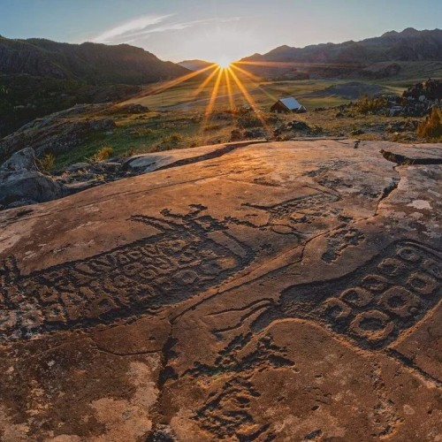 Алтайские выходные: от Чуйского тракта до Марса и Гейзерного озера