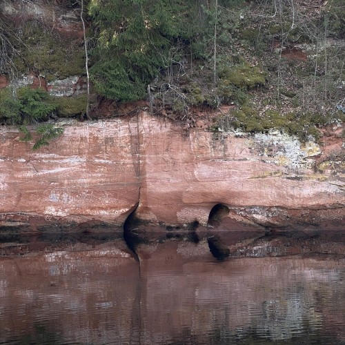 На сапбордах по реке Оредеж в мини-группе со съёмкой