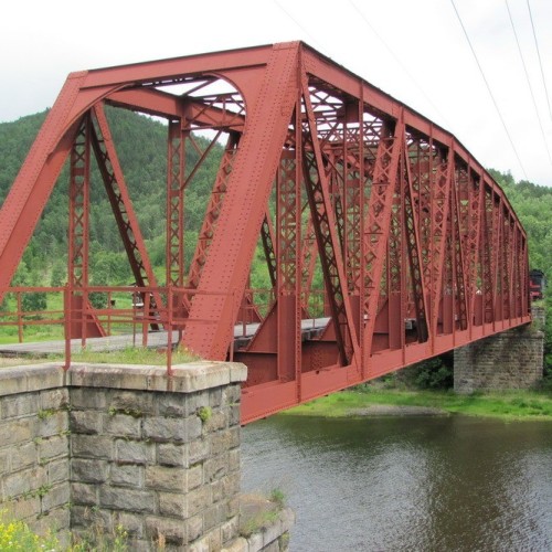 Летом — на Байкал: тур по главным местам, прогулка на катере, встреча с шаманом и бурятская кухня