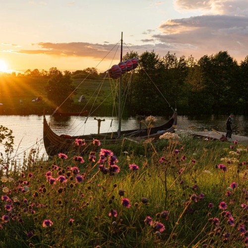 Дорогами викингов: мужской поход по Ладоге на драккаре (всё включено)