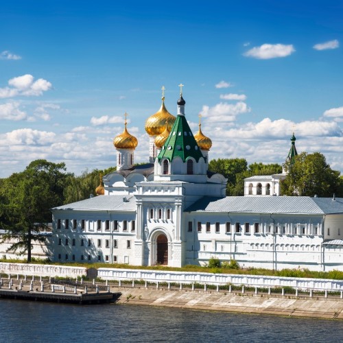 Костромской трип: выходные на Волге с посещением лосиной фермы и дегустацией в Музее сыра