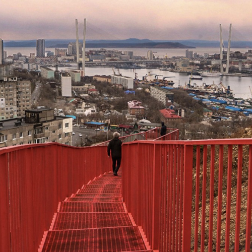 По Владивостоку c комфортом: трансфер с экскурсионным акцентом