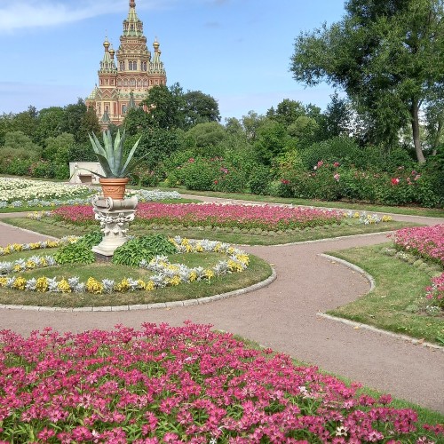 В мире мечтаний и грёз: парк «Александрия» в Петергофе