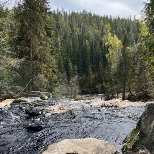 Карельский экспресс: горный парк «Рускеала», знаменитые водопады и экскурсии на выбор