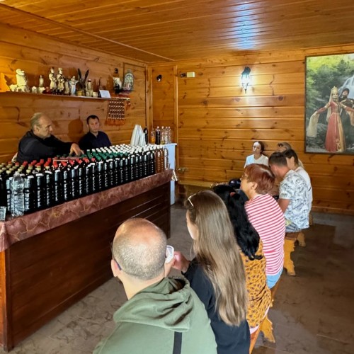 2 в 1 из Сочи: долина реки Шахе + кавказское застолье