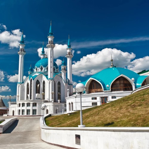 Казанский кремль пешком: история и легенды