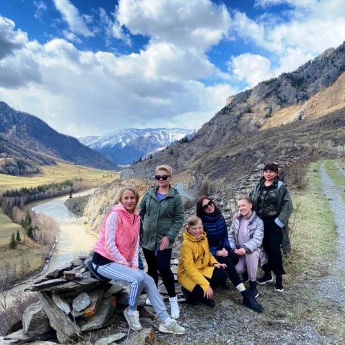 Перезагрузка на Алтае: топ локаций, заповедное озеро и моторафтинг по Катуни