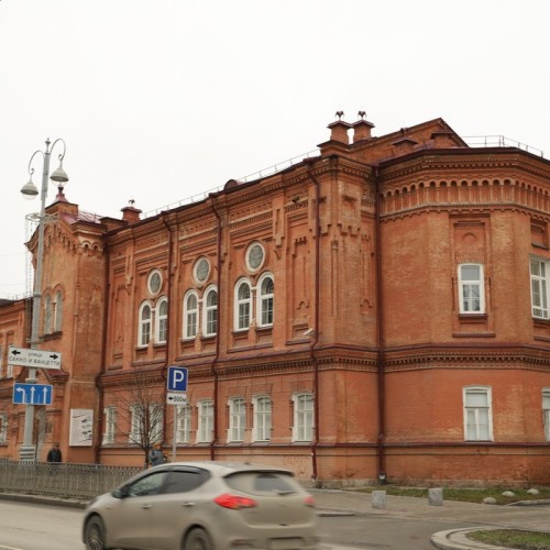 «По Главной улице с оркестром!» — в хорошем настроении по Екатеринбургу