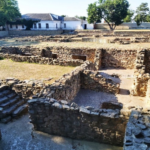 Курорты и не только: 2 моря, винодельни, казачьи и черкесские традиции