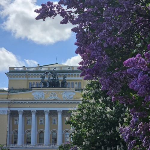 От Дворцовой площади — до Лахты