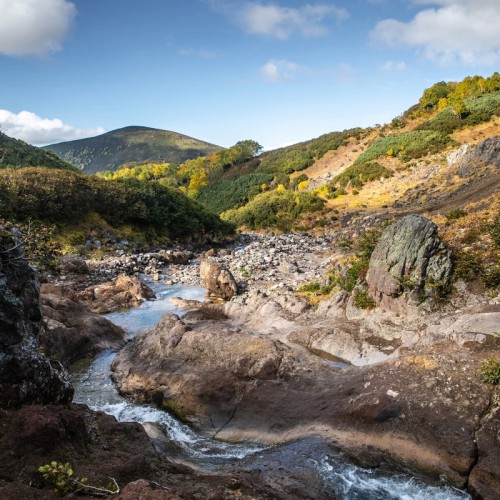 Большой поход с рюкзаками и палатками по Камчатке: вулканы, Тихий океан, термы и альпийские луга