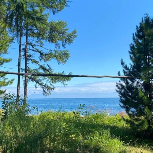 Активное путешествие на север Байкала с комфортом: прогулка на катере, рыбалка и природа