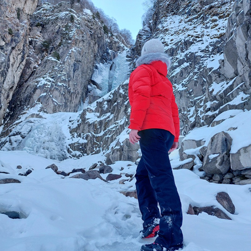 В снежную Верхнюю Балкарию на новогодние праздники: треккинг налегке с проживанием в гостинице