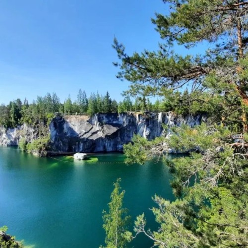 Уик-энд в Карелии: «Рускеала», водопады и шхеры с ночёвкой в глэмпинге на берегу Ладоги