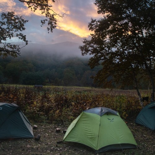 Большой поход с рюкзаками и палатками по Камчатке: вулканы, Тихий океан, термы и альпийские луга