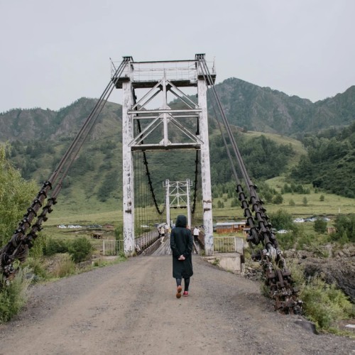 Алтайские чудеса: водопады, горы, озёра и марсианские пейзажи в мини-группе