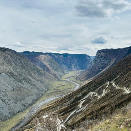Алтайский отпуск: Телецкое озеро, живописные долины и другие знаковые места