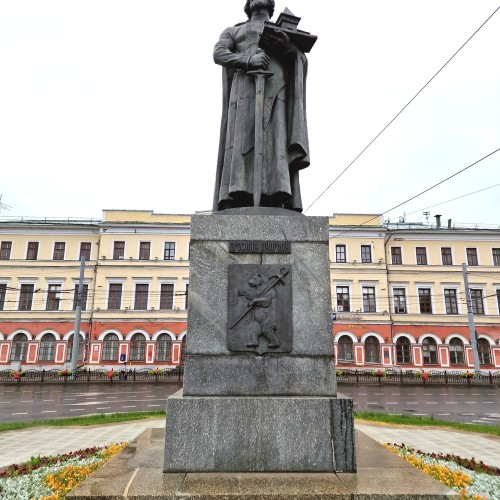 Из Москвы — в Ярославль, Сергиев Посад и Переславль-Залесский