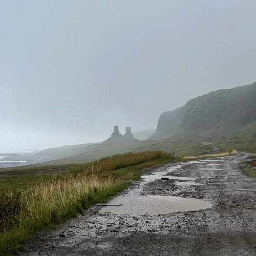 Индивидуальный джип-выезд на Средний и Рыбачий: история Севера и арктические ландшафты