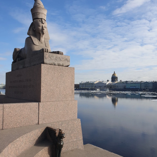 Трансфер в аэропорт Петербурга или из него с обзорной экскурсией в пути