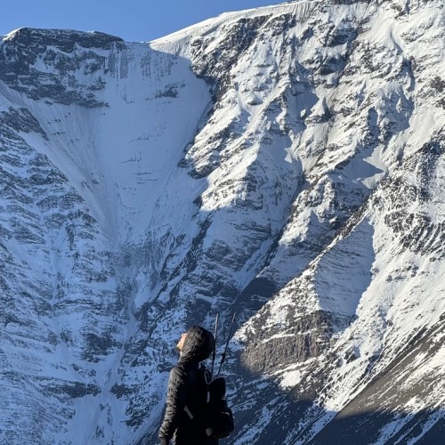 Смотреть на звёзды и трогать облака: восхождение на Ярыдаг с фотосъёмкой (мини-группа)