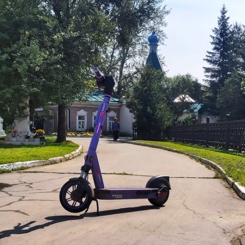 На самокатах — по улицам Иркутска