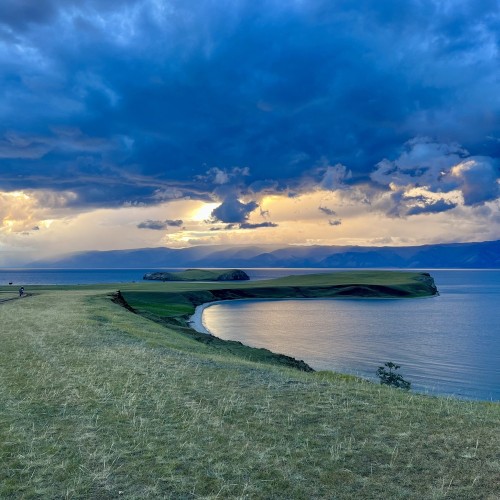 Джип-выезд в мини-группе по главным местам Ольхона: мыс Хобой, скала Шаманка и «Хранитель Байкала»