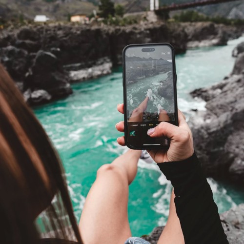 Тур на Алтай с фотографом: эстетичные кадры, съёмки с реквизитом, глэмпинги и топовые места