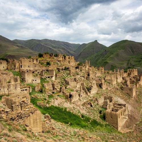 Неделя в стране гор: необычные места Дагестана и восхождение на Шалбуздаг