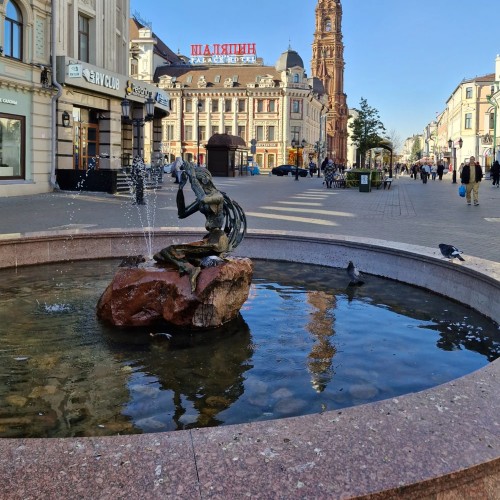 Пешком по улице Баумана