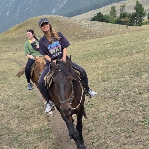 Знакомство с Карачаево-Черкесией: по Домбаю и Архызу на джипе в мини-группе