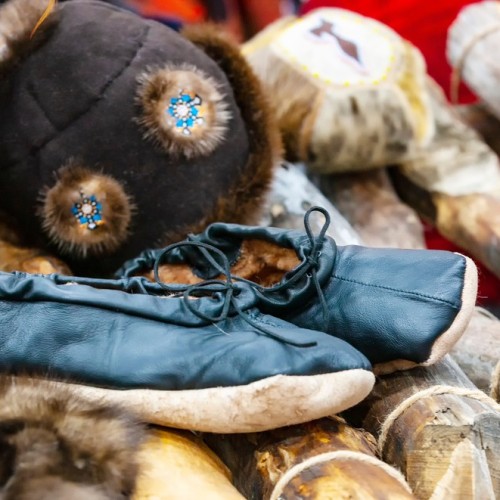 VIP-круиз с экспертами и музыкантами от Камчатки до Чукотки (всё включено)