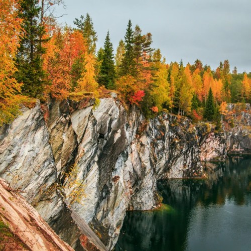 Карелия из Санкт-Петербурга: водопады, Рускеала и тот самый ретропоезд