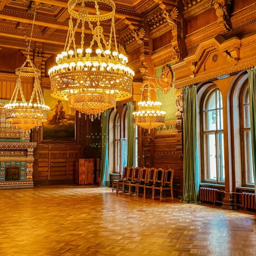 Групповая экскурсия по дворцу Великого князя Владимира Александровича