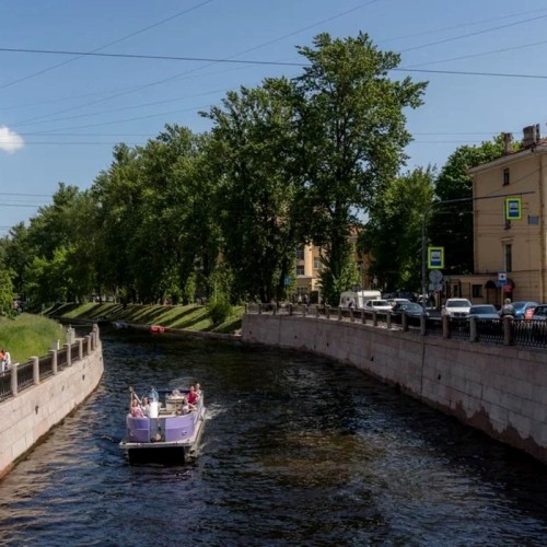 От Петроградки до Фонтанки на водном такси
