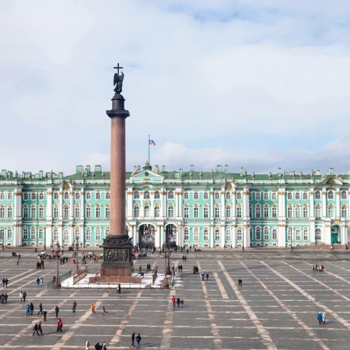 Три площади петербургских