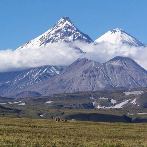 Джип-приключение на Камчатке: главные места, озеро медведей и треккинги