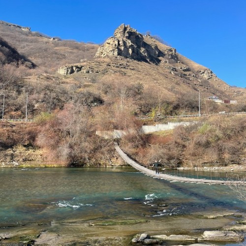 Своей компанией по Домбаю: Тебердинский заповедник, горы, пещеры, озёра