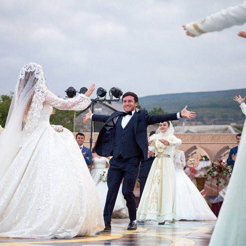 Дагестанская свадьба и главные локации региона в мини-группе: Дербент, Хунзах и Гоор