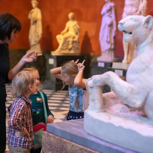 Экскурсия-квест для детей «коты в Эрмитаже»