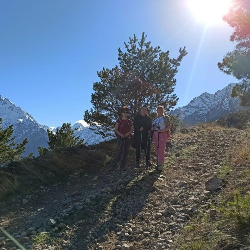 Треккинг в Цейском ущелье налегке с проживанием в гостинице (всё включено)