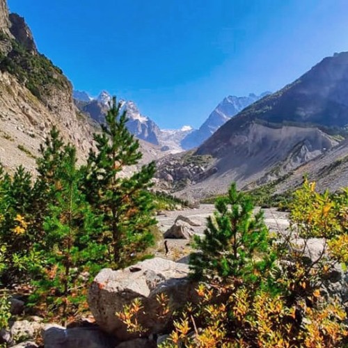 Семейный треккинг в Дигории с размещением в гостинице