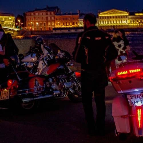 Ночная мотопрогулка «Ленинградское время — 0 часов, 0 минут»