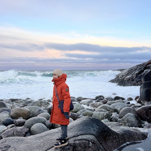 «Всё включено» на Кольском: охота за сиянием, снежное сафари, айс-флоатинг, арктическая кухня