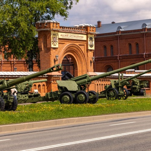 Прогулка на открытом катере — от центра Петербурга до новых кварталов у воды